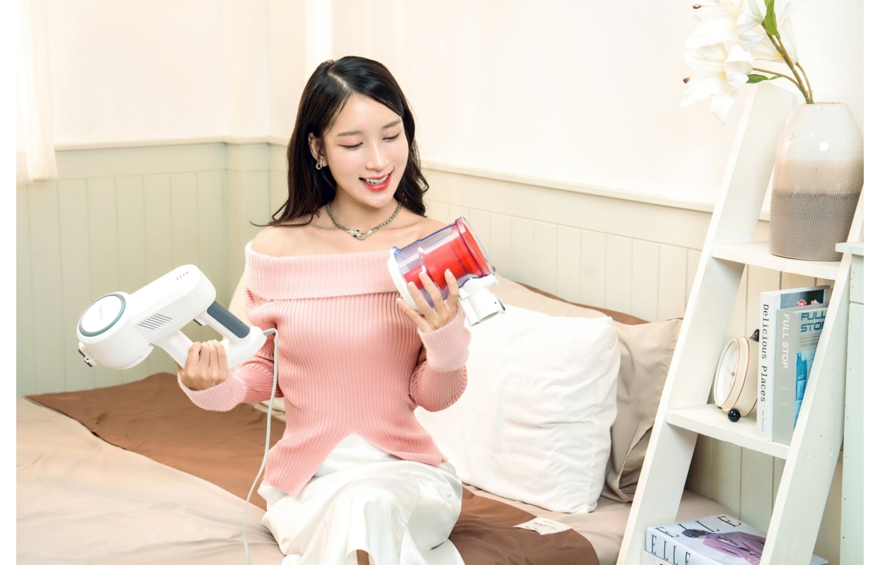 Chụp Ảnh Sản Phẩm Máy Hút Bụi Easyr