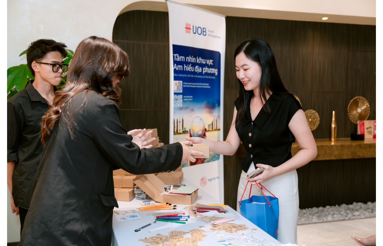 Sự Kiện UOB “Chạm Vào Tiếng Yêu”