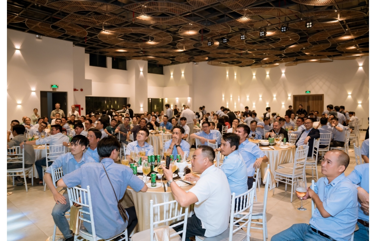 YEAR END PARTY – NEWTECONS BA SON