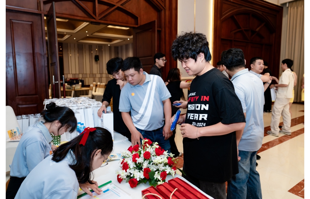 Hội Nghị Khách Hàng Dầu Nhớt Shell