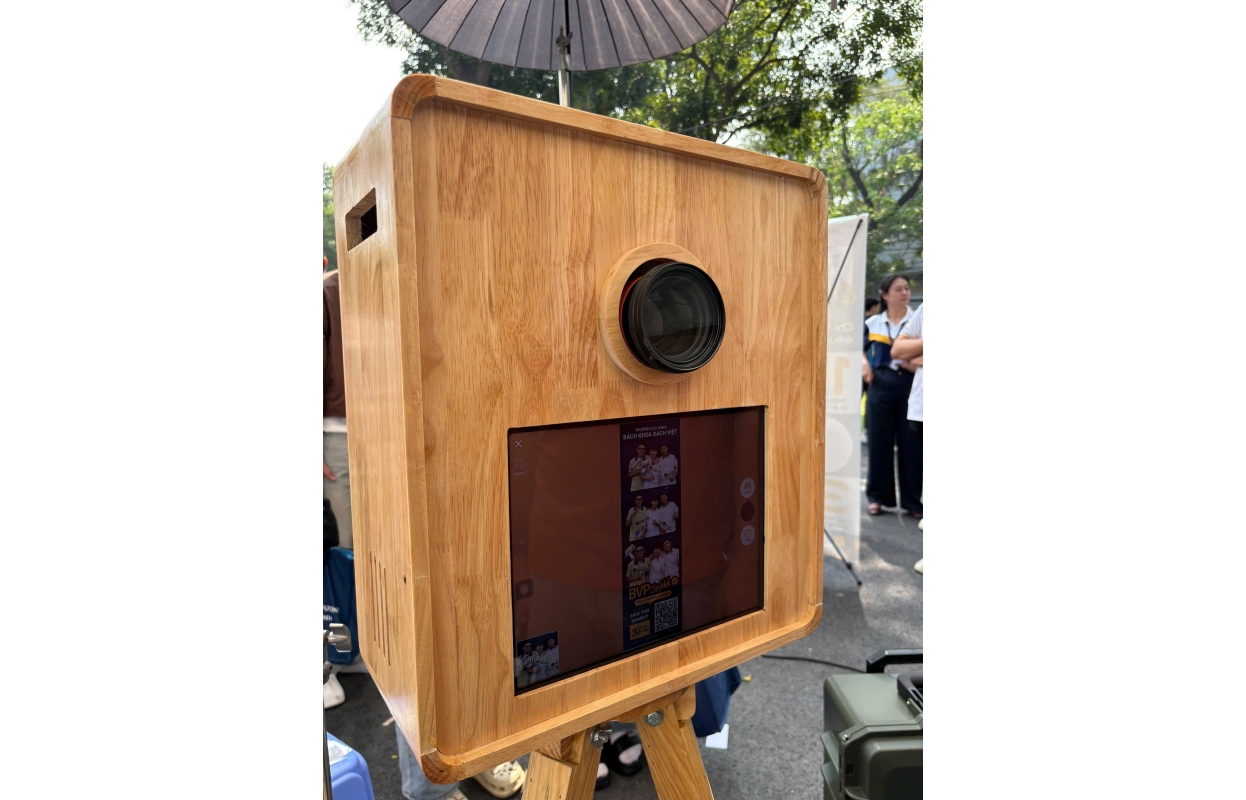 Chiến dịch Xuân tình nguyện của Phòng đào tạo quốc tế thuộc trường ĐH Bách Khoa