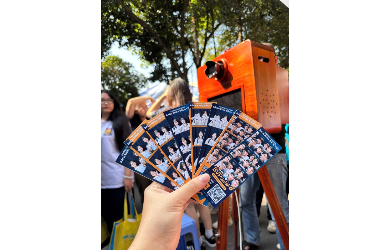 Chiến dịch Xuân tình nguyện của Phòng đào tạo quốc tế thuộc trường ĐH Bách Khoa