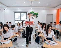 Chụp Ảnh Quảng Cáo Trường THPT Việt Âu