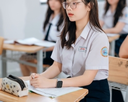 Chụp Ảnh Quảng Cáo Trường THPT Việt Âu