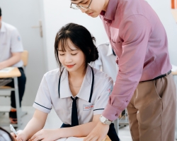 Chụp Ảnh Quảng Cáo Trường THPT Việt Âu