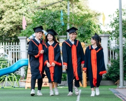 Chụp Ảnh Quảng Cáo Trường THPT Việt Âu