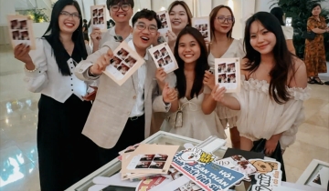 Dịch Vụ Photobooth TP.HCM – Chụp Ảnh Sự Kiện Trẻ Trung, Hiện Đại & Cực Viral